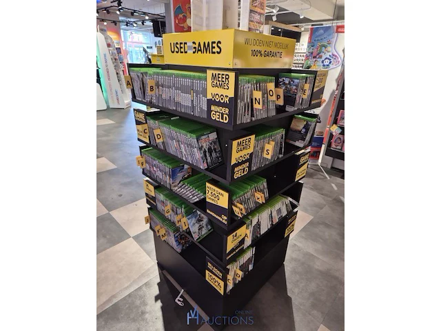 Winkelvoorraad en inrichting game mania antwerpen - afbeelding 26 van  513