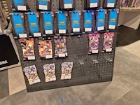 Winkelvoorraad en inrichting game mania antwerpen - afbeelding 36 van  513