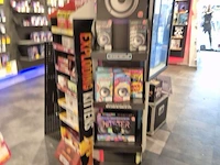 Winkelvoorraad en inrichting game mania antwerpen - afbeelding 47 van  513