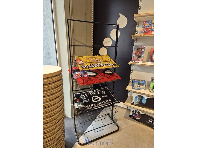 Winkelvoorraad en inrichting game mania antwerpen - afbeelding 67 van  513
