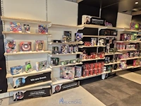 Winkelvoorraad en inrichting game mania antwerpen - afbeelding 71 van  513