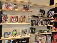 Winkelvoorraad en inrichting game mania antwerpen - afbeelding 72 van  513