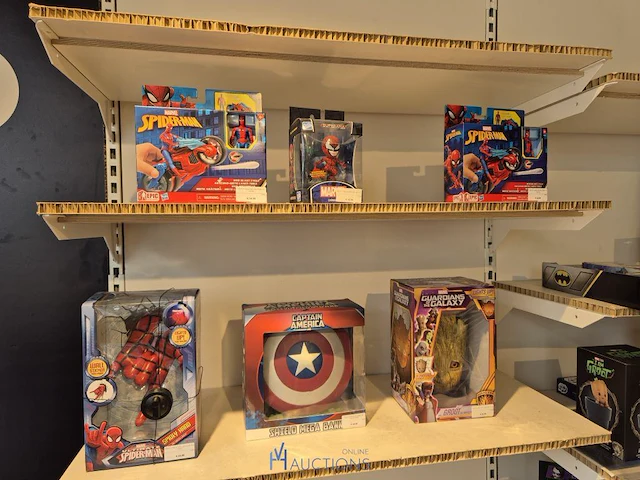 Winkelvoorraad en inrichting game mania antwerpen - afbeelding 73 van  513
