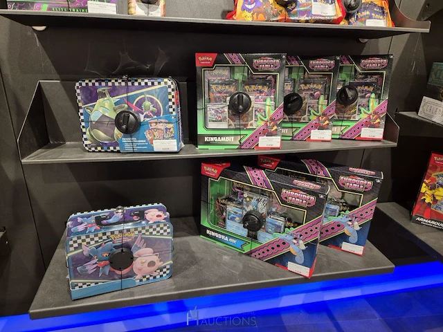 Winkelvoorraad en inrichting game mania antwerpen - afbeelding 101 van  513
