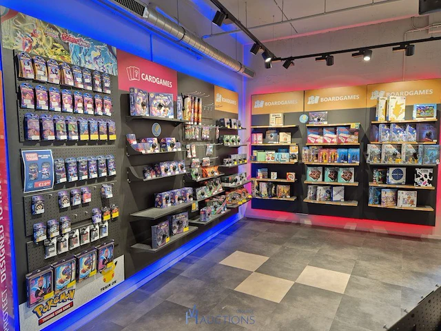 Winkelvoorraad en inrichting game mania antwerpen - afbeelding 1 van  513