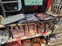 Winkelvoorraad en inrichting game mania antwerpen - afbeelding 141 van  513