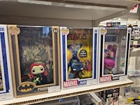 Winkelvoorraad en inrichting game mania antwerpen - afbeelding 210 van  513