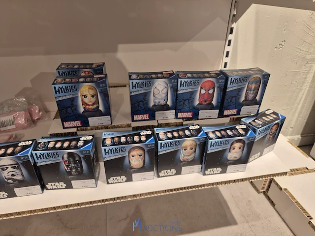 Winkelvoorraad en inrichting game mania antwerpen - afbeelding 240 van  513