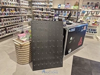Winkelvoorraad en inrichting game mania antwerpen - afbeelding 241 van  513