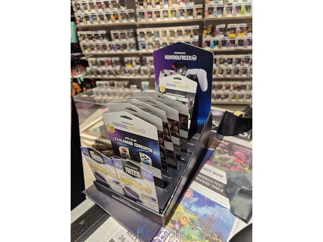 Winkelvoorraad en inrichting game mania antwerpen - afbeelding 266 van  513