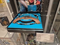 Winkelvoorraad en inrichting game mania antwerpen - afbeelding 286 van  513
