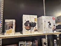 Winkelvoorraad en inrichting game mania antwerpen - afbeelding 298 van  513