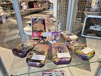 Winkelvoorraad en inrichting game mania antwerpen - afbeelding 315 van  513