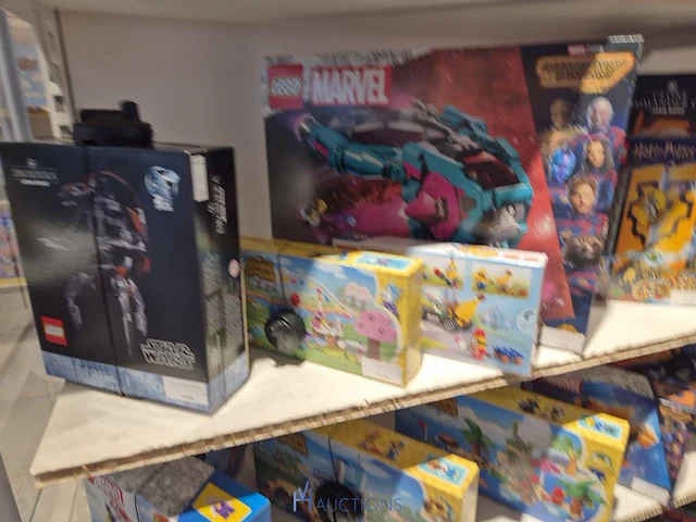 Winkelvoorraad en inrichting game mania antwerpen - afbeelding 329 van  513