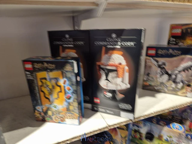 Winkelvoorraad en inrichting game mania antwerpen - afbeelding 330 van  513