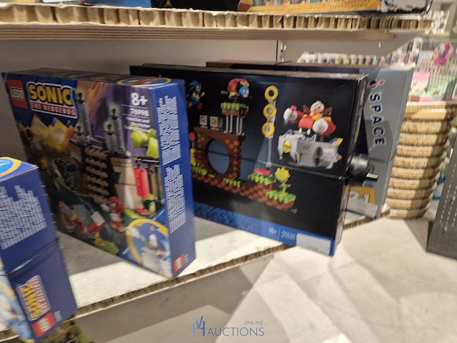 Winkelvoorraad en inrichting game mania antwerpen - afbeelding 332 van  513
