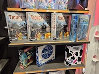 Winkelvoorraad en inrichting game mania antwerpen - afbeelding 335 van  513