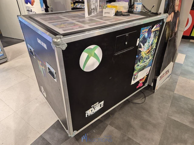 Winkelvoorraad en inrichting game mania antwerpen - afbeelding 360 van  513