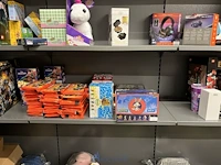 Winkelvoorraad en inrichting game mania antwerpen - afbeelding 417 van  513