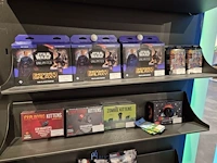 Winkelvoorraad en inrichting game mania antwerpen - afbeelding 446 van  513