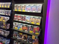 Winkelvoorraad en inrichting game mania antwerpen - afbeelding 498 van  513