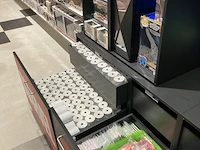 Winkelvoorraad en inrichting game mania genk - afbeelding 10 van  98
