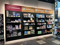 Winkelvoorraad en inrichting game mania genk - afbeelding 33 van  98