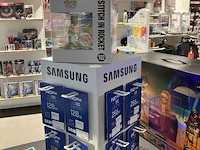 Winkelvoorraad en inrichting game mania genk - afbeelding 47 van  98