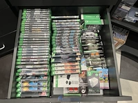 Winkelvoorraad en inrichting game mania genk - afbeelding 52 van  98