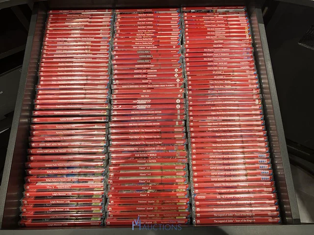 Winkelvoorraad en inrichting game mania genk - afbeelding 57 van  98