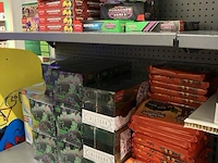 Winkelvoorraad en inrichting game mania genk - afbeelding 66 van  98