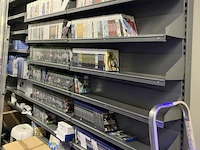 Winkelvoorraad en inrichting game mania genk - afbeelding 77 van  98