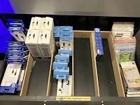 Winkelvoorraad en inrichting game mania genk - afbeelding 92 van  98