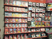 Winkelvoorraad en inrichting game mania kortrijk - afbeelding 49 van  328
