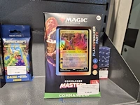 Winkelvoorraad en inrichting game mania kortrijk - afbeelding 82 van  328