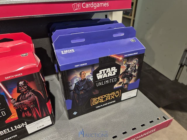 Winkelvoorraad en inrichting game mania kortrijk - afbeelding 84 van  328