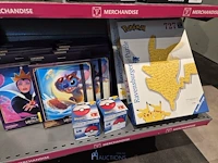 Winkelvoorraad en inrichting game mania kortrijk - afbeelding 85 van  328