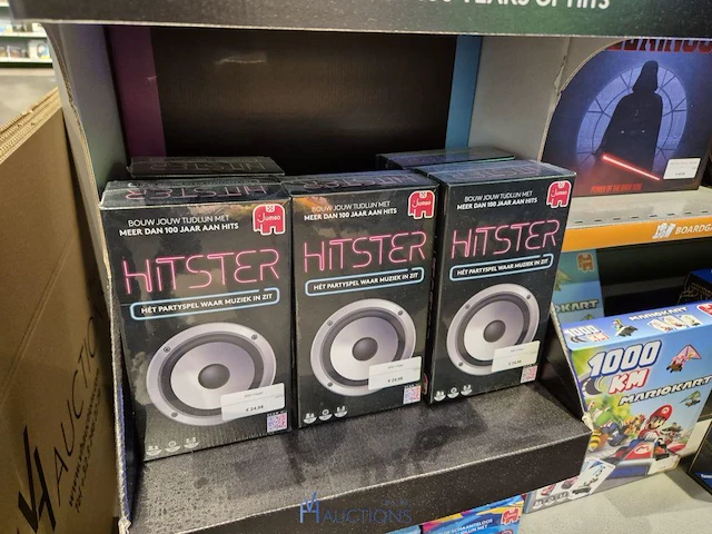 Winkelvoorraad en inrichting game mania kortrijk - afbeelding 104 van  328