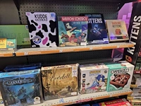 Winkelvoorraad en inrichting game mania kortrijk - afbeelding 109 van  328