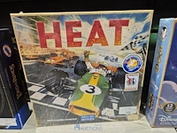 Winkelvoorraad en inrichting game mania kortrijk - afbeelding 116 van  328
