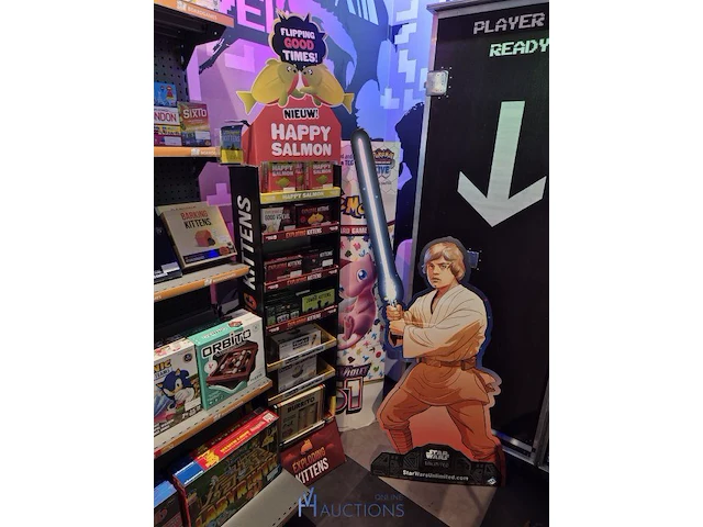 Winkelvoorraad en inrichting game mania kortrijk - afbeelding 118 van  328