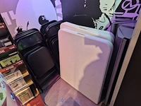 Winkelvoorraad en inrichting game mania kortrijk - afbeelding 121 van  328