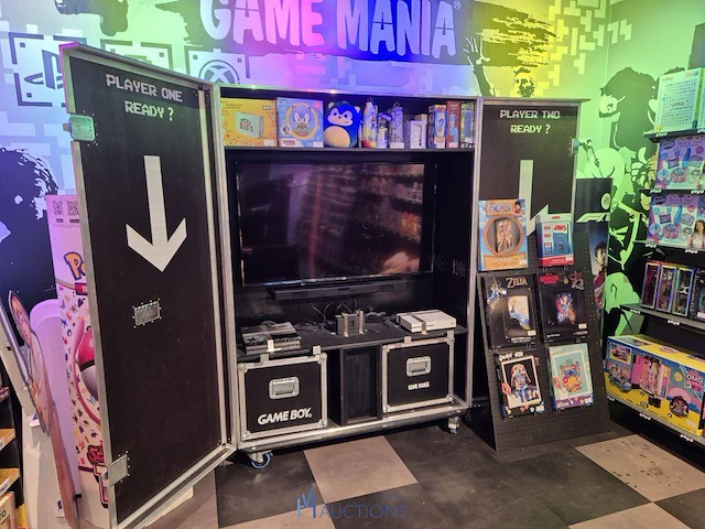 Winkelvoorraad en inrichting game mania kortrijk - afbeelding 123 van  328