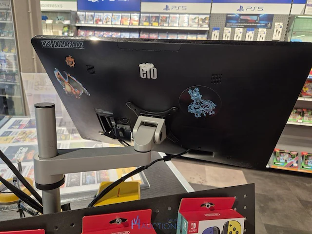 Winkelvoorraad en inrichting game mania kortrijk - afbeelding 145 van  328