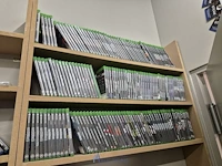Winkelvoorraad en inrichting game mania kortrijk - afbeelding 194 van  328