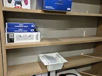 Winkelvoorraad en inrichting game mania kortrijk - afbeelding 195 van  328