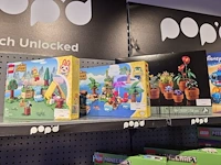 Winkelvoorraad en inrichting game mania kortrijk - afbeelding 212 van  328