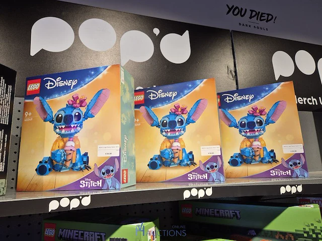 Winkelvoorraad en inrichting game mania kortrijk - afbeelding 224 van  328