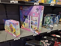 Winkelvoorraad en inrichting game mania kortrijk - afbeelding 265 van  328