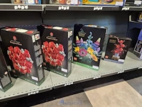 Winkelvoorraad en inrichting game mania kortrijk - afbeelding 267 van  328